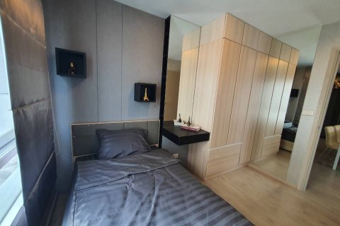 Condo in Phra Khanong, Bangkok, Thailand, 2 bedrooms  № 156966 - photo 19