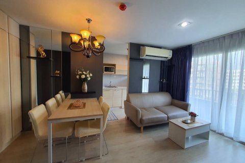 Condo in Phra Khanong, Bangkok, Thailand, 2 bedrooms  № 156966 - photo 20