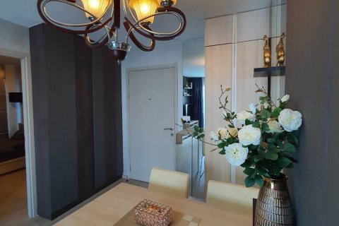 Condo in Phra Khanong, Bangkok, Thailand, 2 bedrooms  № 156966 - photo 26