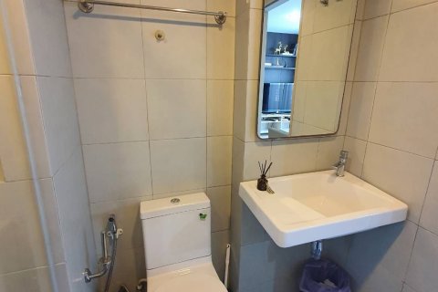 Condo in Phra Khanong, Bangkok, Thailand, 2 bedrooms  № 156966 - photo 22