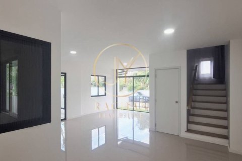 Maison à Bang Kruai, Thaïlande 4 chambres № 156969 - photo 10