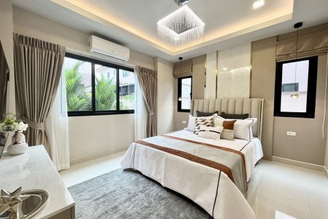 Maison à Bang Lamung, Thaïlande 4 chambres № 54666 - photo 24