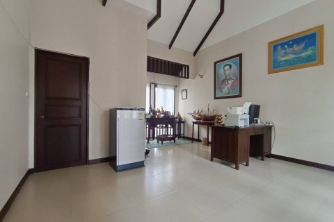 House in Pattaya, Thailand 3 bedrooms № 152037 - photo 12