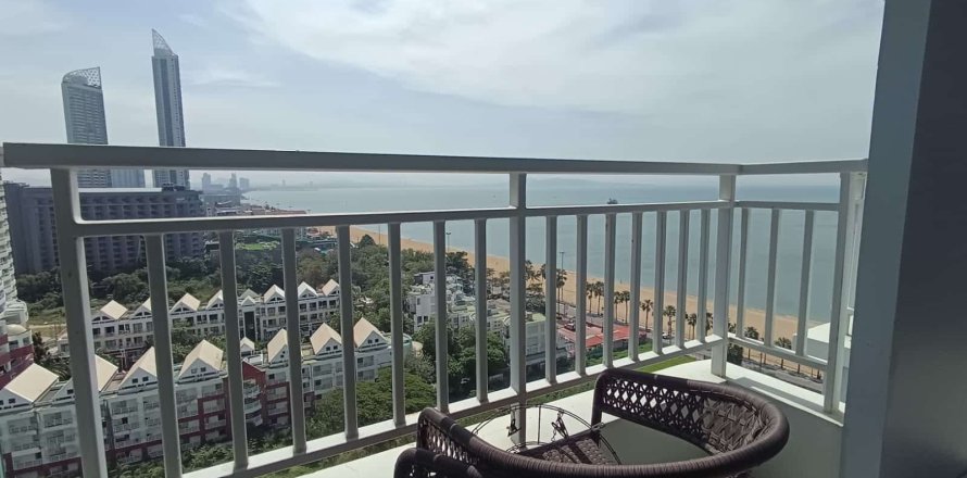 Condo in Pattaya, Thailand, 2 bedrooms  № 153155