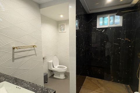 Вилла в Паттайе, Таиланд с 4 спальнями  № 153150 - фото 11