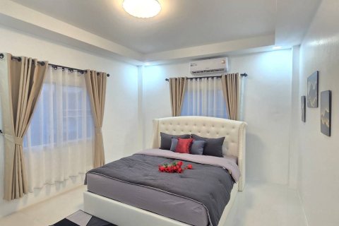 Maison à Pattaya, Thaïlande 3 chambres № 171142 - photo 28