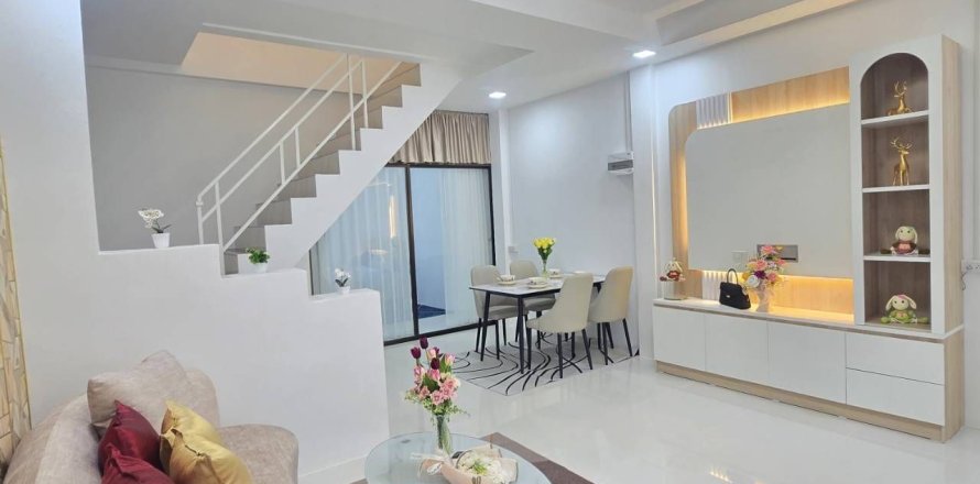 Maison à Pattaya, Thaïlande 3 chambres № 171142