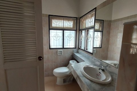 Maison à Khlong Sam Wa, Bangkok, Thaïlande 3 chambres № 171137 - photo 11