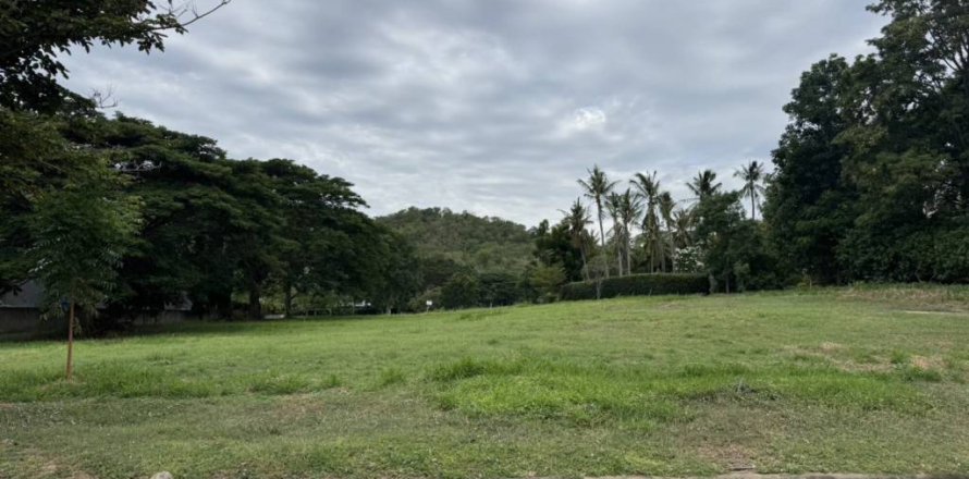 Terrain à Cha-am, Thaïlande № 172712