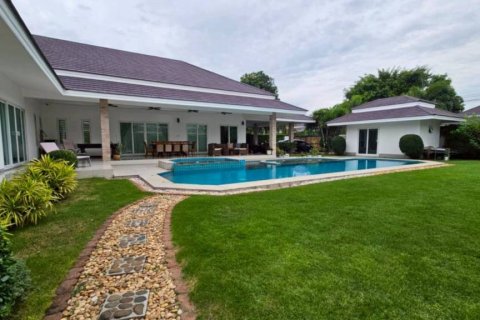 Вилла в Ча-аме, Таиланд с 6 спальнями  № 172715 - фото 2