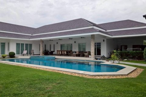 Вилла в Ча-аме, Таиланд с 6 спальнями  № 172715 - фото 3