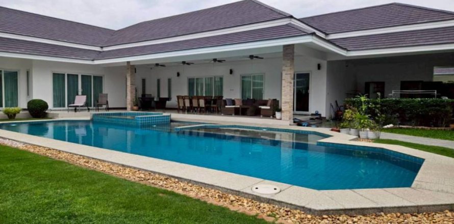 Вилла в Ча-аме, Таиланд с 6 спальнями  № 172715