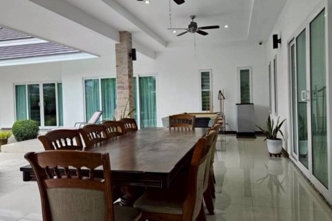 Вилла в Ча-аме, Таиланд с 6 спальнями  № 172715 - фото 10