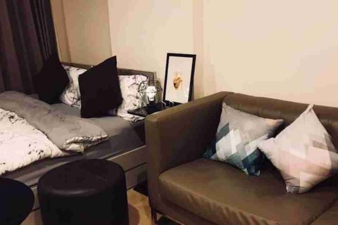Condo à Thonburi, Bangkok, Thaïlande, 1 chambre № 208696 - photo 9