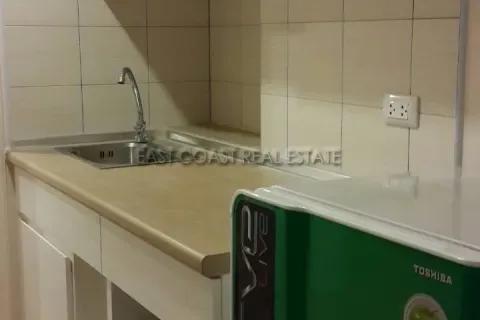 Condominio de 1 dormitorio en Pattaya, Tailandia № 213247 - foto 4