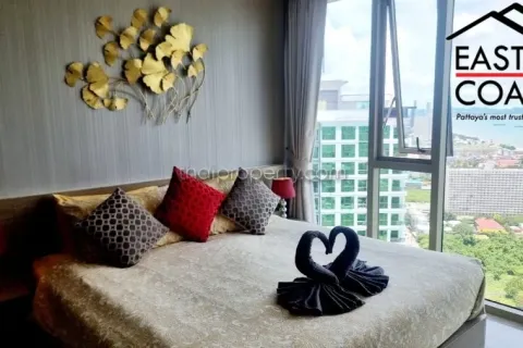 Condominio de 2 dormitorios en Jomtien Beach, Pattaya, Tailandia № 213244 - foto 16