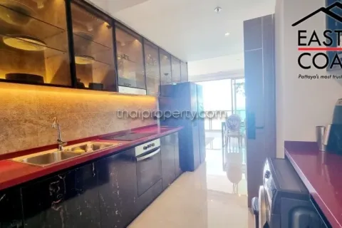 Condominio de 2 dormitorios en Jomtien Beach, Pattaya, Tailandia № 213244 - foto 11