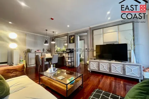 Condominio de 2 dormitorios en Pattaya, Tailandia № 213248 - foto 2