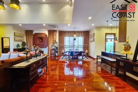 Casa de 3 dormitorios en Pattaya, Tailandia № 213242 - foto 7