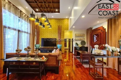 Casa de 3 dormitorios en Pattaya, Tailandia № 213242 - foto 5