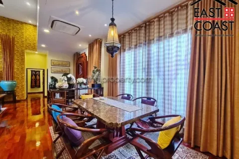 Casa de 3 dormitorios en Pattaya, Tailandia № 213242 - foto 9