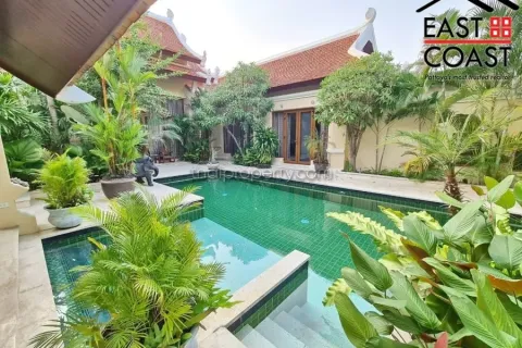 Casa de 3 dormitorios en Pattaya, Tailandia № 213242 - foto 3