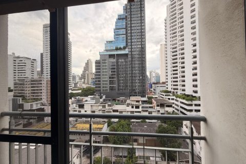 Condo in Watthana, Bangkok, Thailand, 2 bedrooms  № 144886 - photo 13