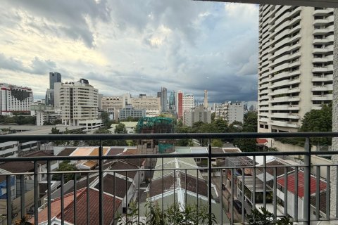 Condo in Watthana, Bangkok, Thailand, 2 bedrooms  № 144886 - photo 9