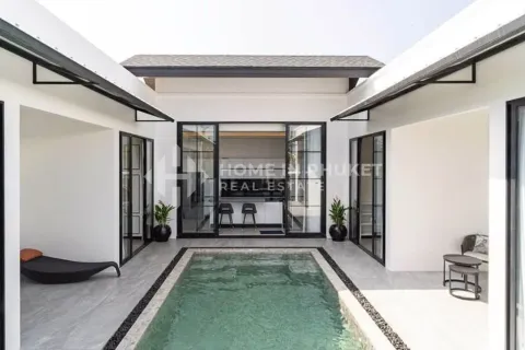 House in Phuket, Thailand 3 bedrooms № 146667 - photo 2