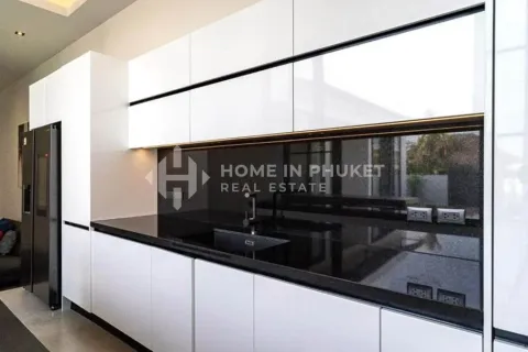 House in Phuket, Thailand 3 bedrooms № 146667 - photo 8