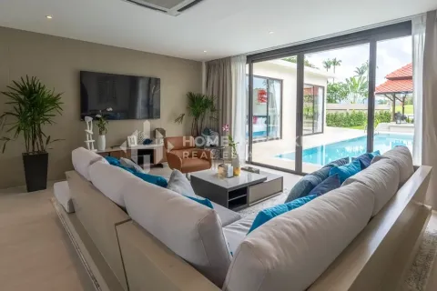 House in Phuket, Thailand 6 bedrooms № 146669 - photo 3