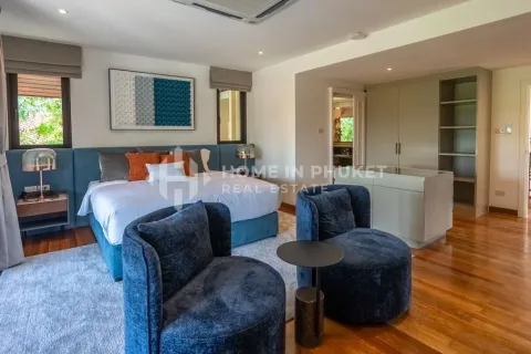 House in Phuket, Thailand 6 bedrooms № 146669 - photo 16