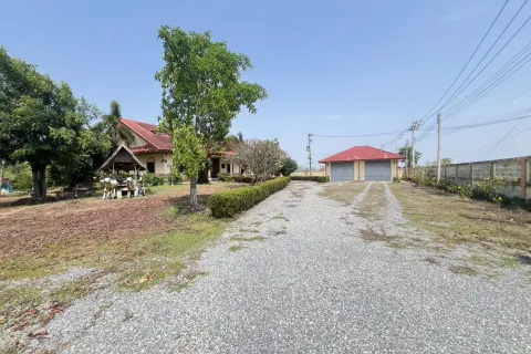 Terrain à Suphanburi, Thaïlande 12 m2 № 170755 - photo 5