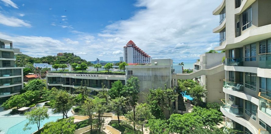 Кондоминиум с 3 спальнями в Хуа Хине, Таиланд № 170756