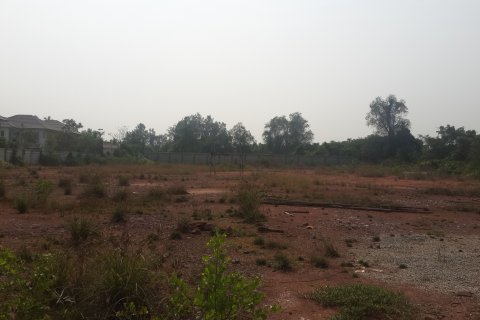 Land in Samut Sakhon, Thailand 8800 sq.m. № 170758 - photo 5