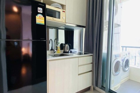 Studio dans le Condo à Ratchathewi, Bangkok, Thaïlande  № 170752 - photo 3