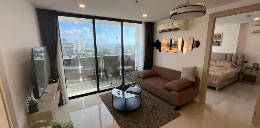 Квартира в Паттайе, Таиланд с 3 комнатами  № 155601