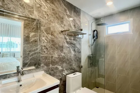 Maison à Pattaya, Thaïlande 3 chambres № 155597 - photo 30