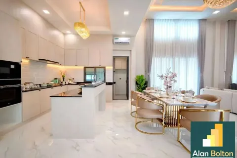 Casa de 4 dormitorios en Pattaya, Tailandia № 211159 - foto 7
