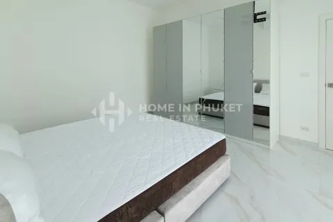 House on Nai Harn Beach, Thailand 3 bedrooms № 152518 - photo 17