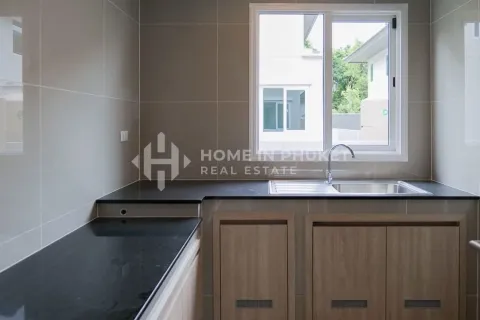 House in Phuket, Thailand 4 bedrooms № 152516 - photo 11