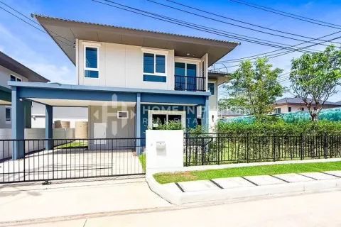 House in Phuket, Thailand 4 bedrooms № 152516 - photo 2