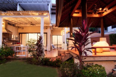 House in Bang Tao, Thailand 3 bedrooms № 3350 - photo 10