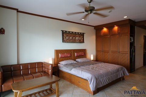 Condo in Pattaya, Thailand, 1 bedroom  № 204040 - photo 7