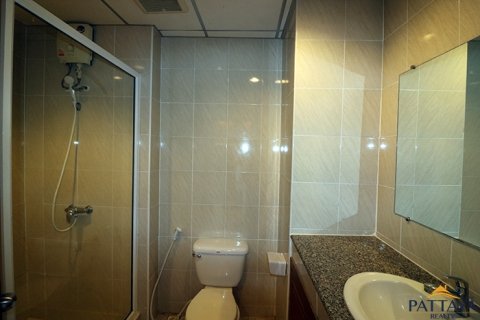 Condo in Pattaya, Thailand, 1 bedroom  № 204040 - photo 3