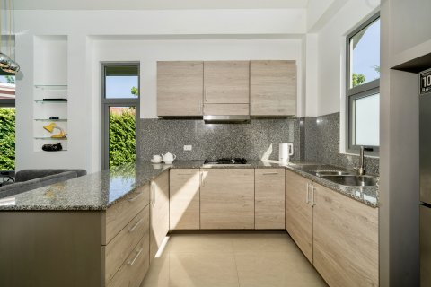 Villa in Phuket, Thailand 2 bedrooms № 138077 - photo 14