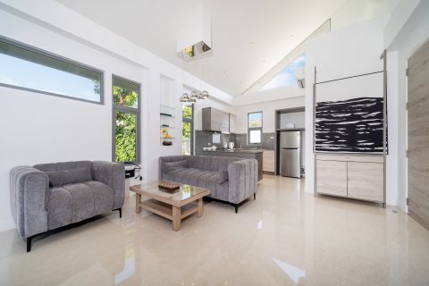 Villa in Phuket, Thailand 2 bedrooms № 138077 - photo 13