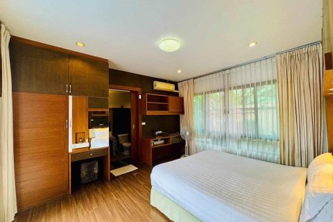 House in Phuket, Thailand 2 bedrooms № 156084 - photo 10