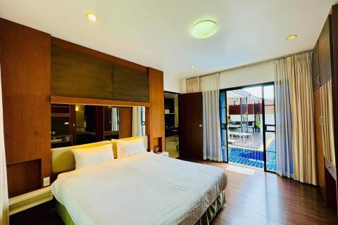 House in Phuket, Thailand 2 bedrooms № 156084 - photo 7