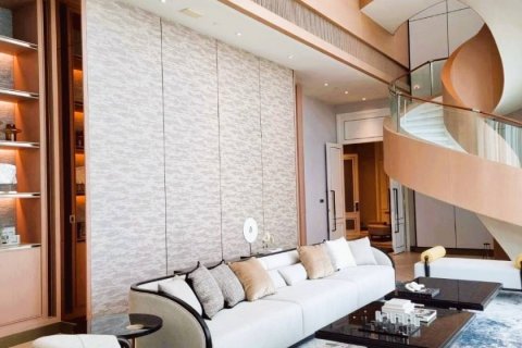 Penthouse in Bangkok, Thailand 4 bedrooms № 180436 - photo 8